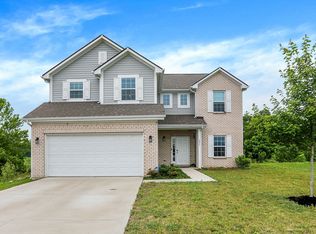 1571 N Creekwater Pass, Greenfield, IN 46140