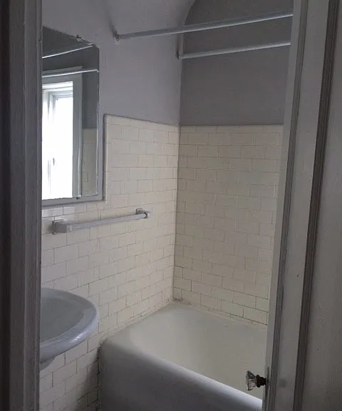 Essex-Morley and Barclay Apartments — Photo 31