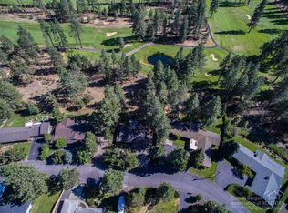 20277 Fairway Dr, Bend, OR 97702