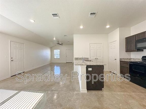 5th image of 2306B Zanoletti Dr