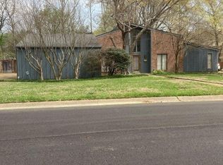 5422 River Thames Rd, Jackson, MS 39211