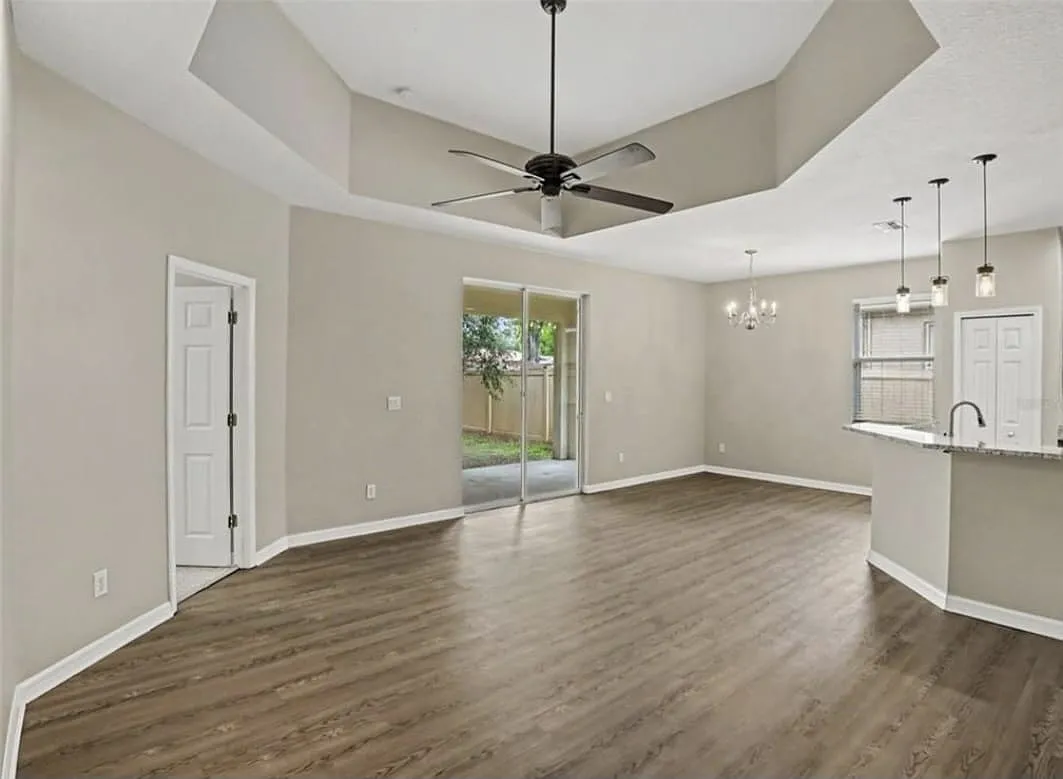 3 bed, 1537 sqft, $2,300 — Photo 3