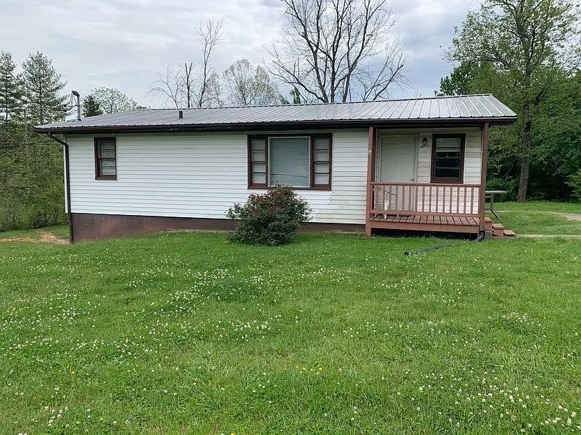 1st image of 2128 W Beaver Creek Dr