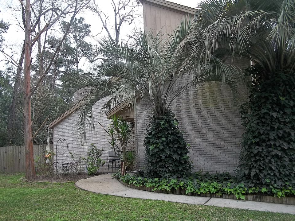1st image of 3518 Park Point Dr.