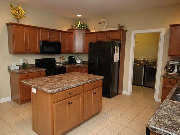 3rd image of 1077 Barrow Hills Dr Lot 6