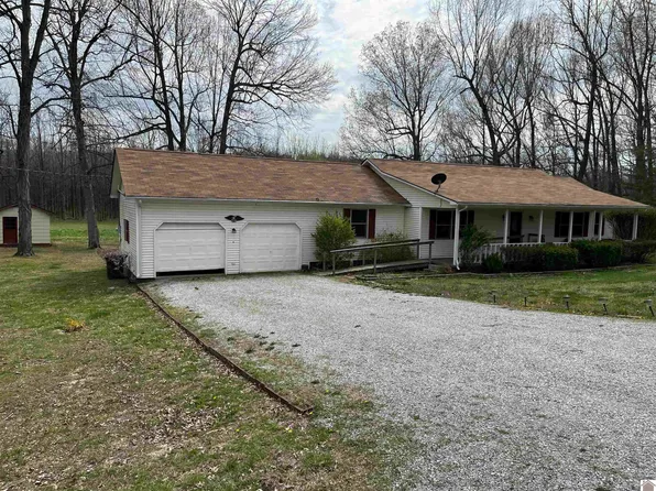 147 Magnolia St, Calvert City, KY 42029
