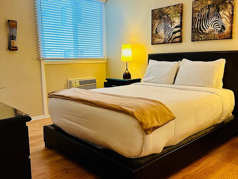 537 Evergreen St #8 — Photo 12