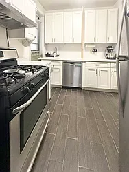 43-29 39 Place