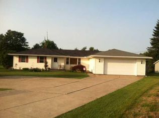 9081 Lake Pleasant Rd, Erie, PA 16509