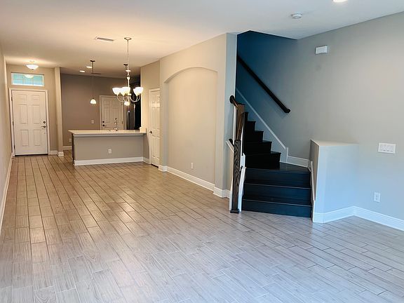 5th image of 30344 Southwell Ln