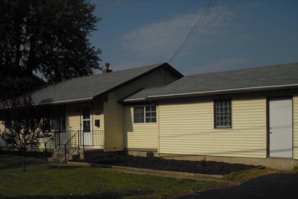 1st image of 4550 Catalpa Dr
