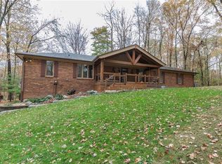 6591 Lake Forest Dr, Avon, IN 46123