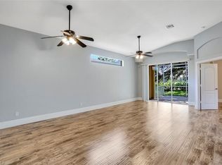 8675 Ibis Cove Cir, Naples, FL 34119