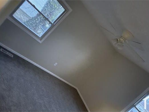 1st image of 559 Charleston Rd