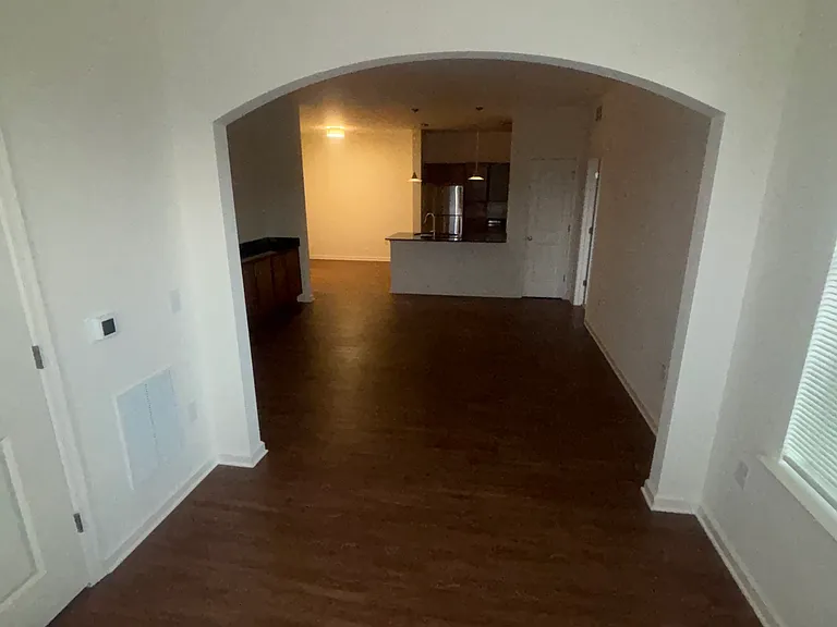 164 Huntwellwest Blvd #1 — Photo 4