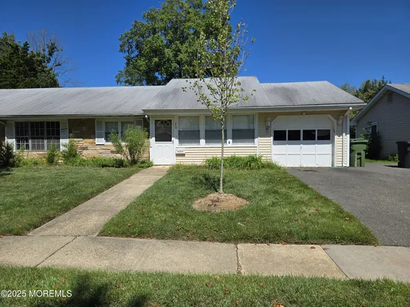 84B Gladiola Court, Lakewood, NJ 08701
