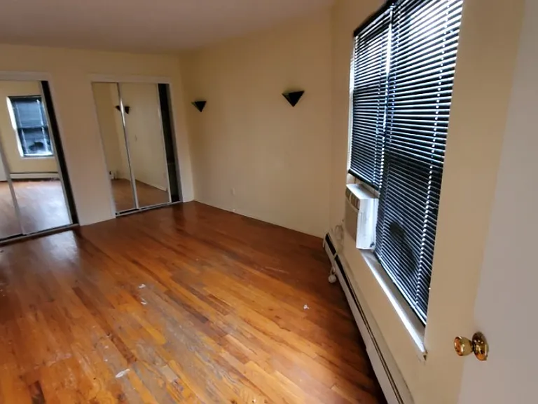 7000 Columbia Ave #3 — Photo 6