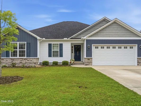 227 Independence Boulevard, Newport, NC 28570