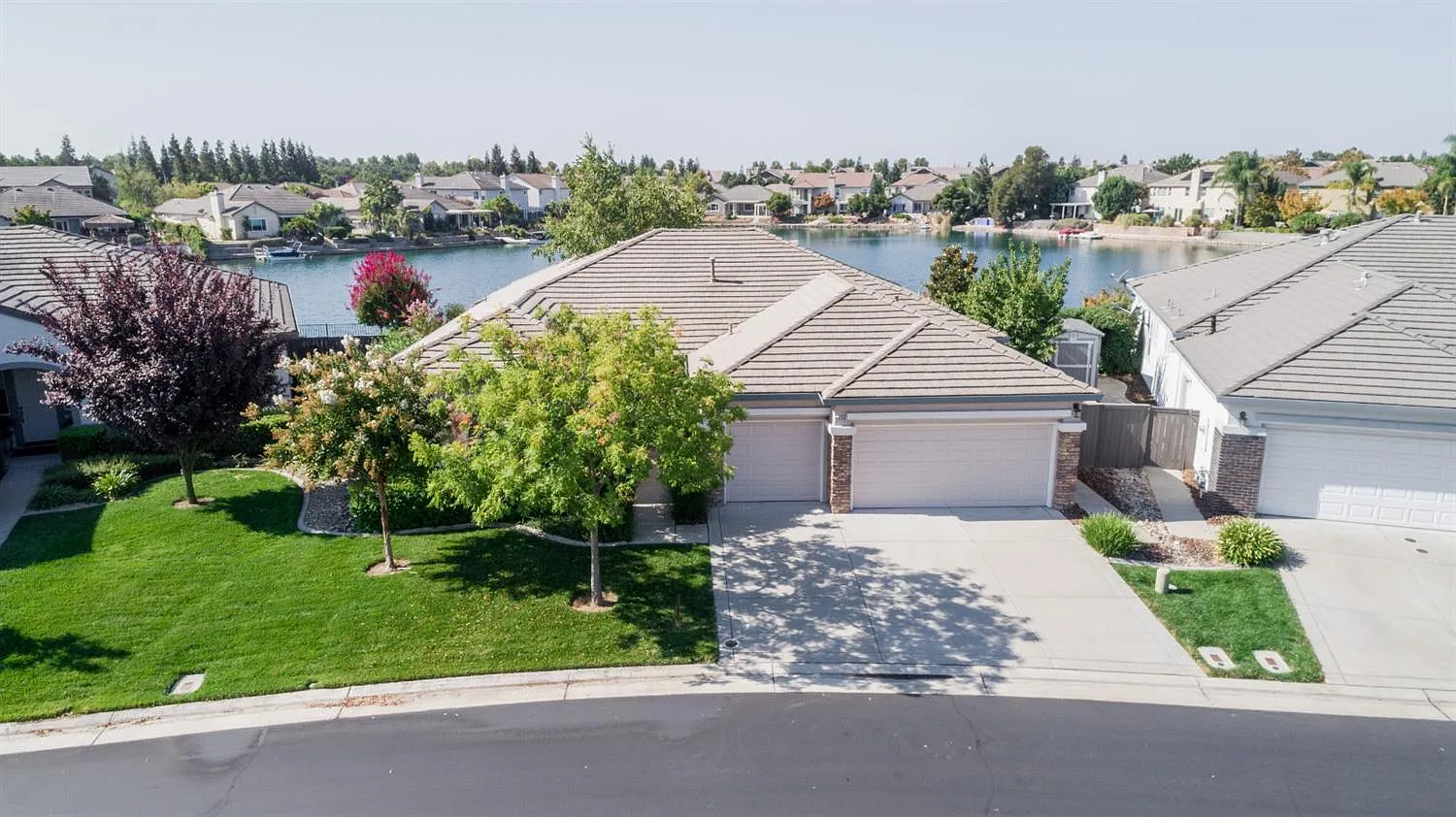 9536 Crystal Bay Ln photo 1