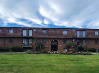 119 Stonyridge Dr APT 208, Sandusky, OH 44870
