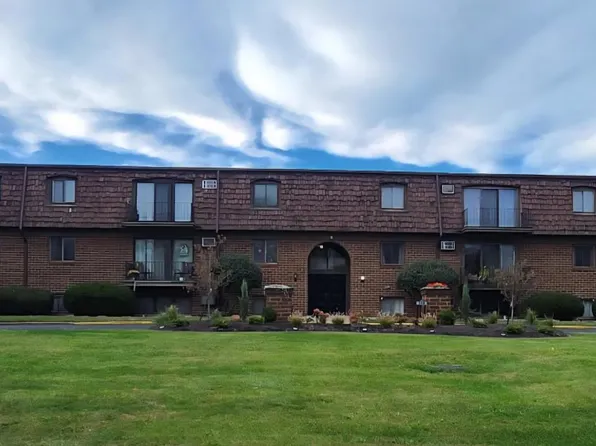119 Stonyridge Dr APT 208, Sandusky, OH 44870