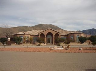 61 Mission Cir, Alamogordo, NM 88310