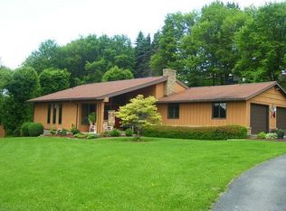 111 Crestline Dr, Leechburg, PA 15656