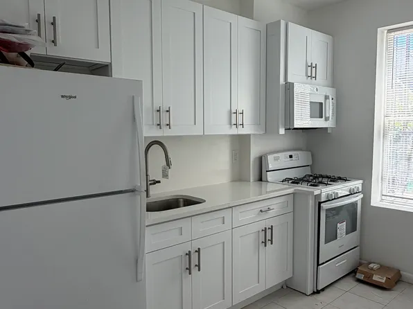 7309 13th Ave Floor 2, Brooklyn, NY 11228