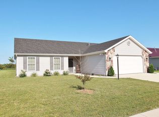 506 Bison Blvd, Kendallville, IN 46755