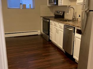 27 Westgate Rd APT 3, Chestnut Hill, MA 02467