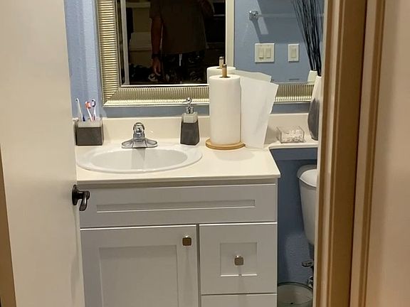 2nd image of 2150 Camino De La Reina #144