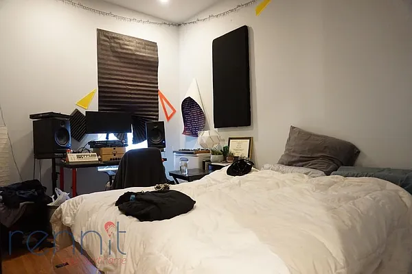 Rented by Rennit Inc. | media 43