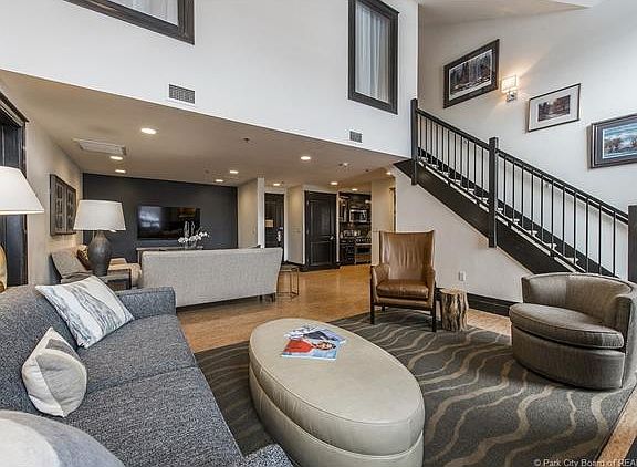 4th image of 2100 W Frostwood Blvd #6137