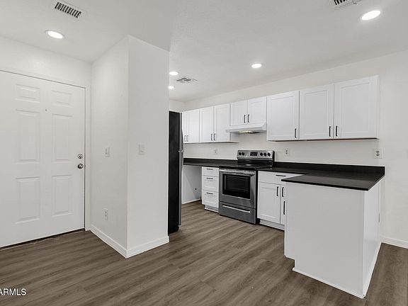 4th image of 6454 E University Dr APT 7