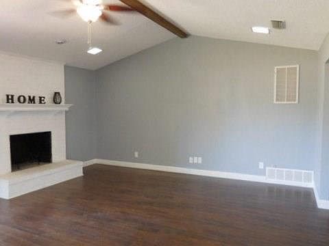 2nd image of 525 San Carlos Dr