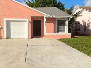 5401 Pinnacle Ln, West Palm Beach, FL 33415