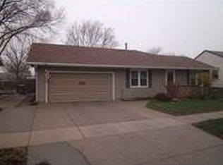 816 S 10th St, Norfolk, NE 68701