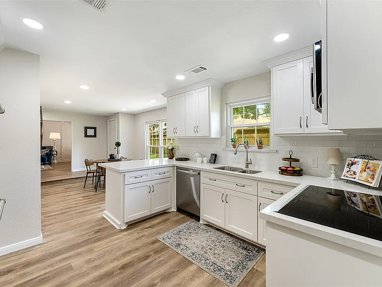 14807 Joshnomi Ln — Photo 17