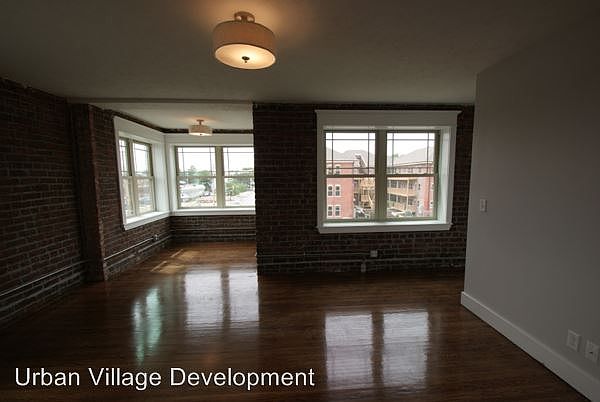 1st image of 628 Park Ave APT 307