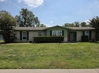 12622 Templeton Trl, Farmers Branch, TX 75234