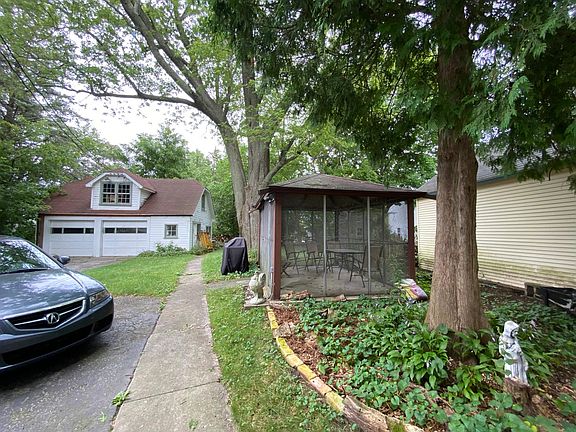 Backyard/parking area