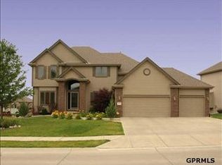 2214 N 176th St, Omaha, NE 68116