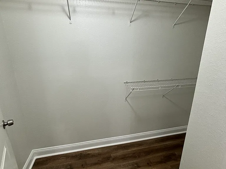 4104 Mulligan Manor Ln #B — Photo 16