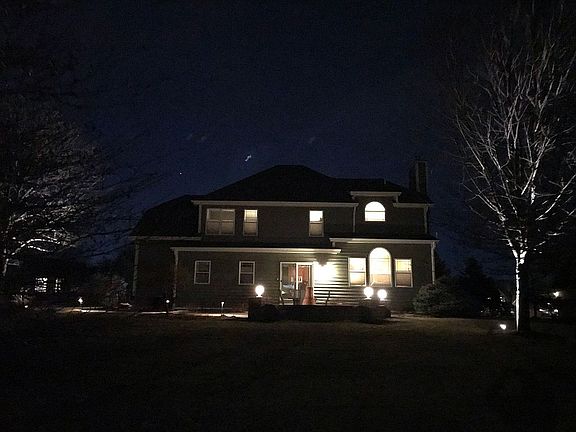 3rd image of 5615 S Berkshire Ct