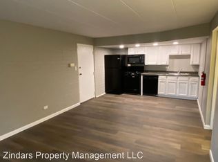 505 Springfield Ave APT 4, Urbana, IL 61801