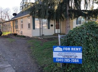 1317 C St, Springfield, OR 97477