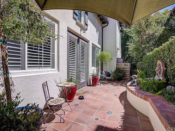 5th image of 24911 Knollwood Ln