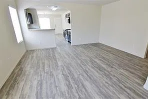 Lacey Bell Ln — Photo 3