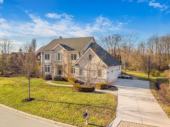 3rd image of 5520 Heathrow Dr