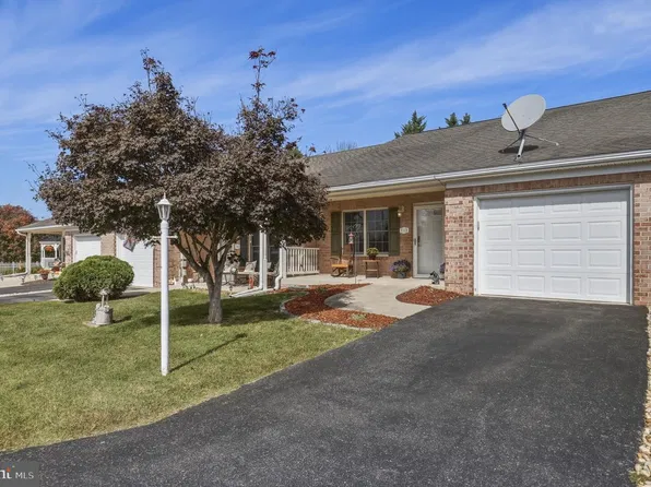 712 Marathon Dr, Hagerstown, MD 21740